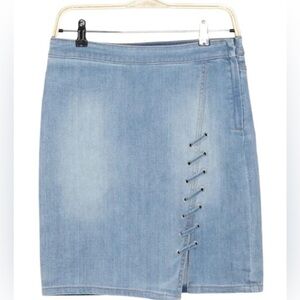 DKNY DENIM JEANS LACE-UP SKIRT CASUAL WOMENS STRETCH COLOR LIGHT BLUE SIZE 26/2